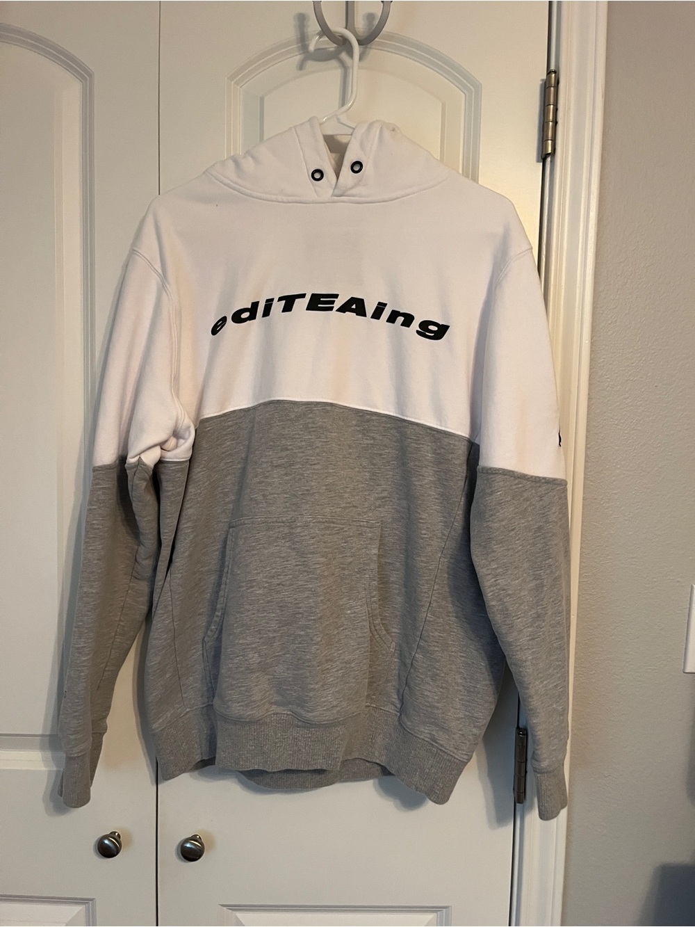 Shane Dawson ediTEAing White and Gray Colorblock Crewneck Hoodie with Front Logo